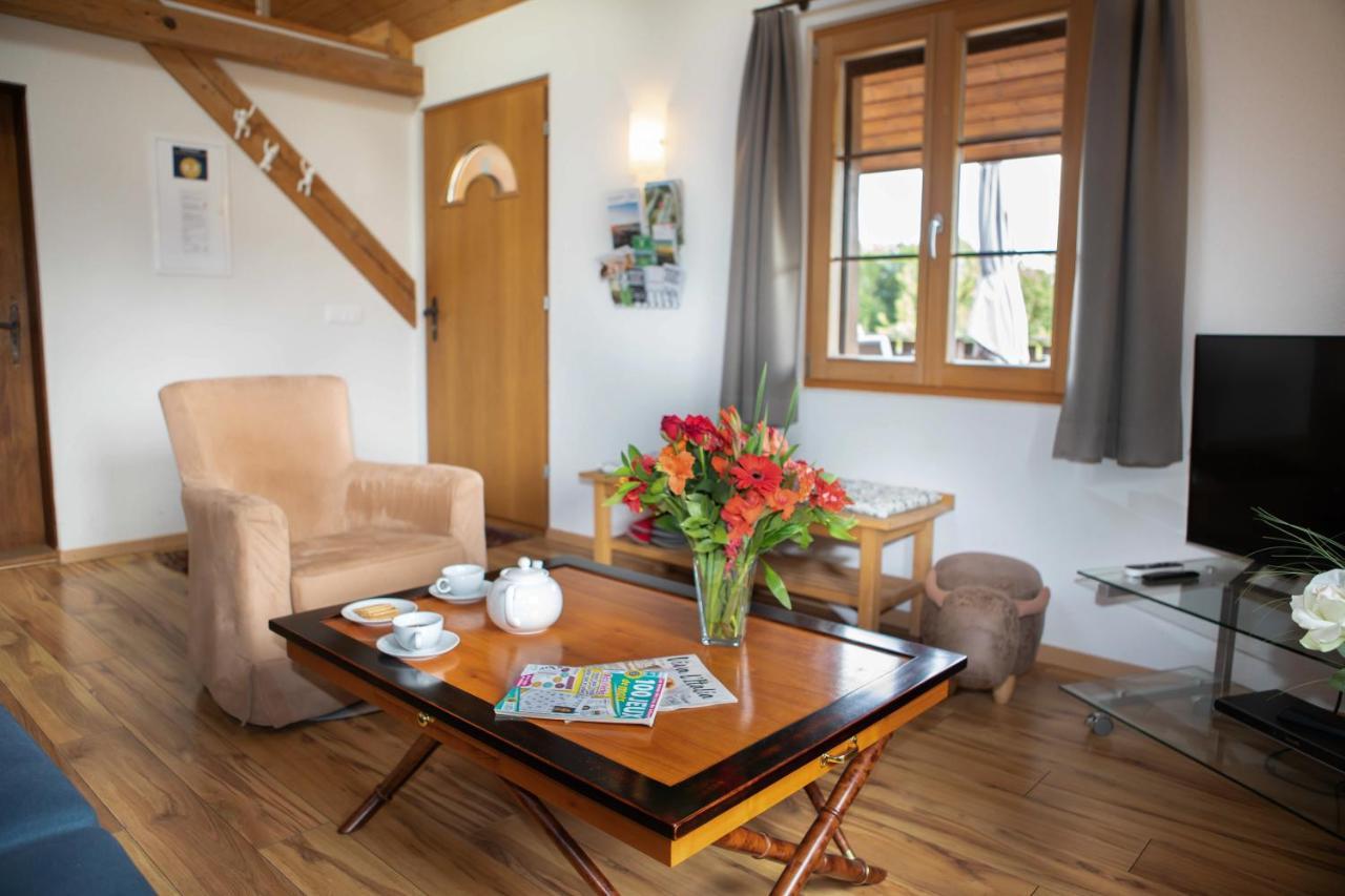 Guesthouse La Moliere, 3 Bedrooms, Private House, Horse Farm, Full Nature Murist ภายนอก รูปภาพ